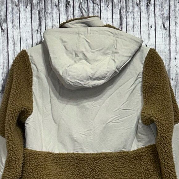 Patagonia Shelled Retro-X Pullover - Picture 4 of 11
